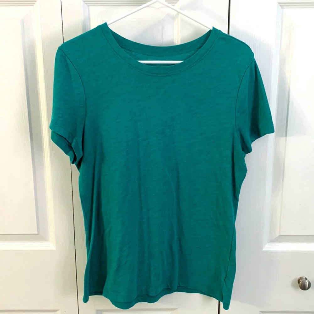 Old Navy T-Shirt, lightly worn